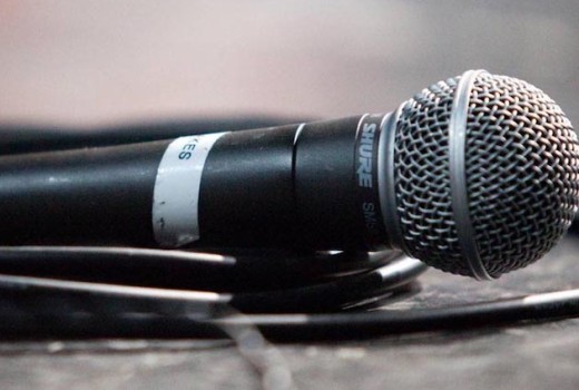 Mикрофон за пеене: Shure SM58 