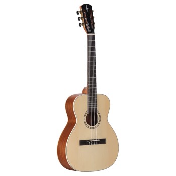 Класическа китара Alvarez Regent School Series RS26N с калъф