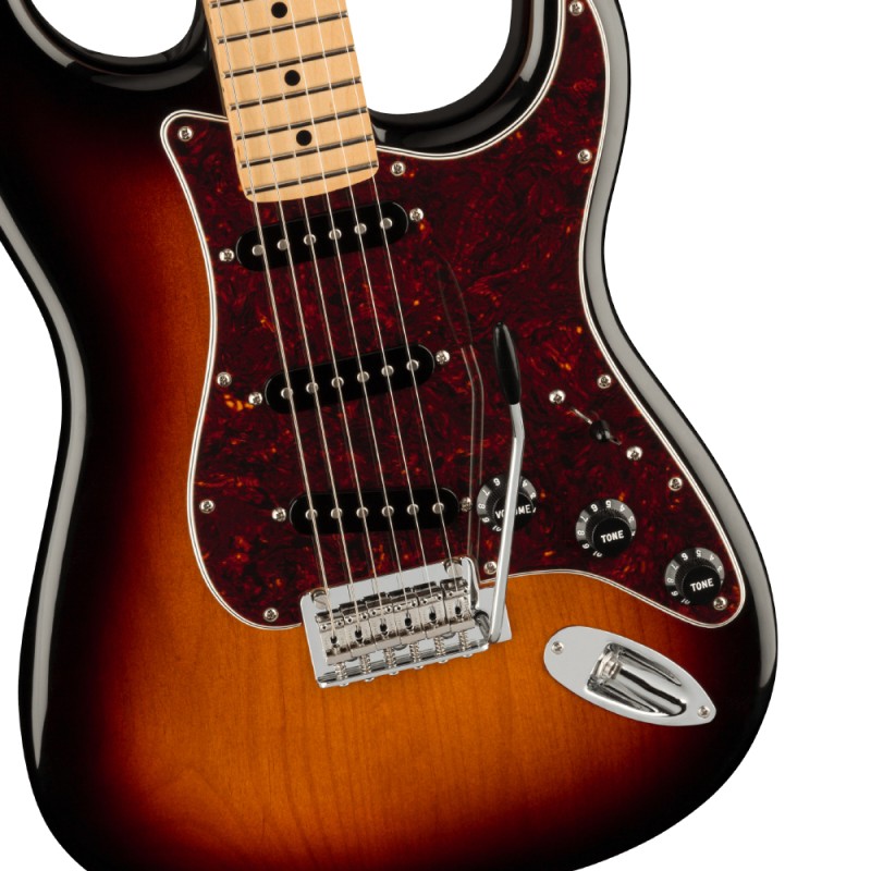 Електрическа китара Fender Player Stratocaster® Maple Fingerboard, 3-Color Sunburst