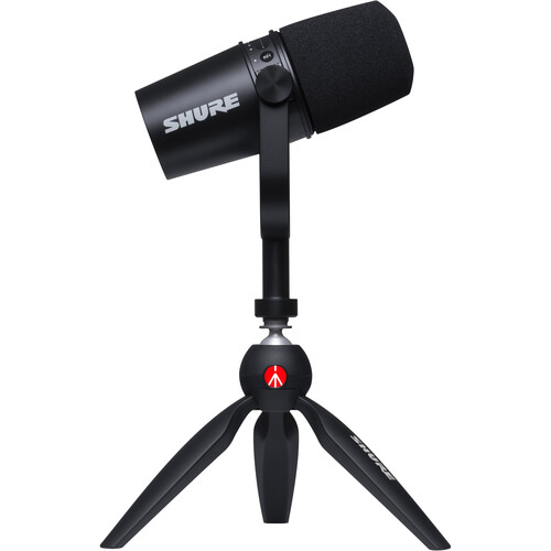 Shure MV7 K BNDL Подкаст микрофон  в комплект със стойка